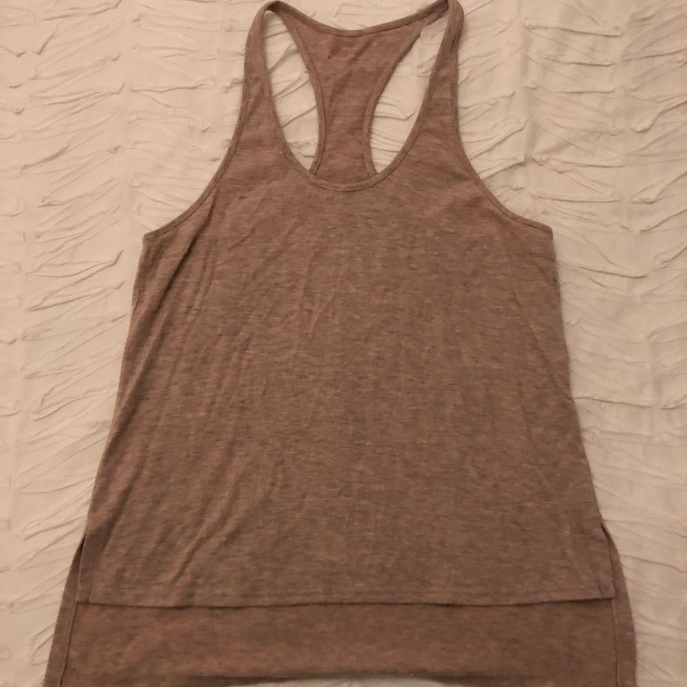 Alo tank - light pink size Medium